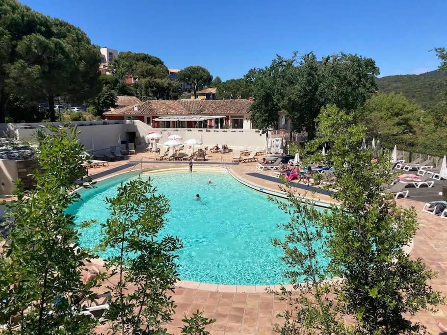 Le Tropik, Panoramic Sea View, Holiday Resort Grimaud Luaran gambar